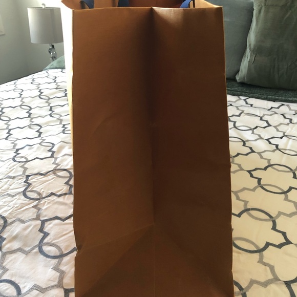 Large Louis Vuitton Bag in Excellent Condition - Picture 1 of 5